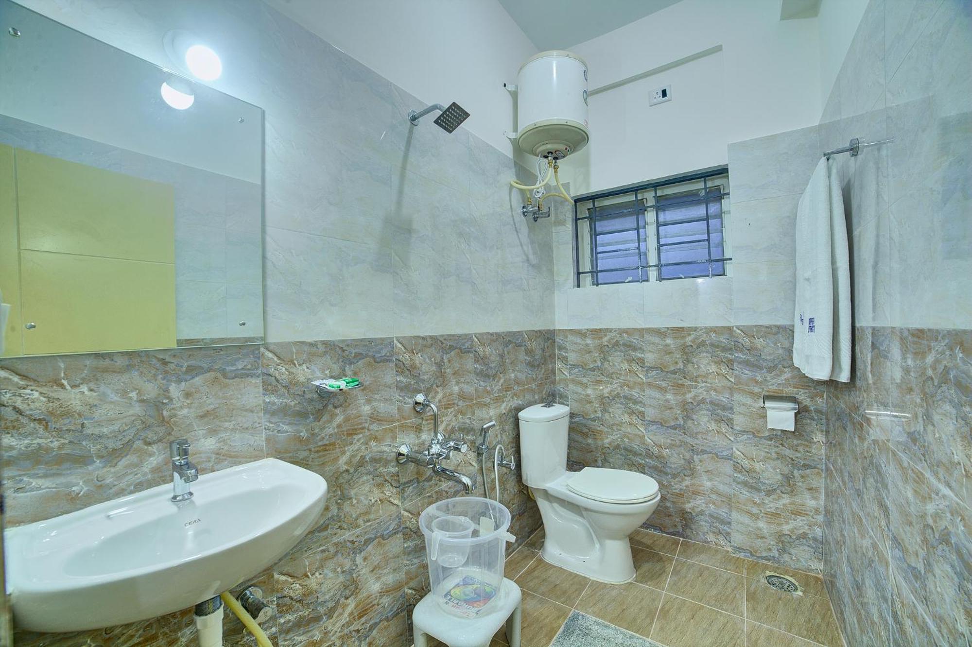 Hotel Airport Southgate Bangalore Devanahalli ภายนอก รูปภาพ